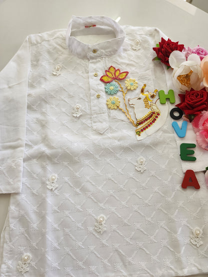 Hovea Cotton Chickenkari Appliqued Ethnic Kurta Set For Boys
