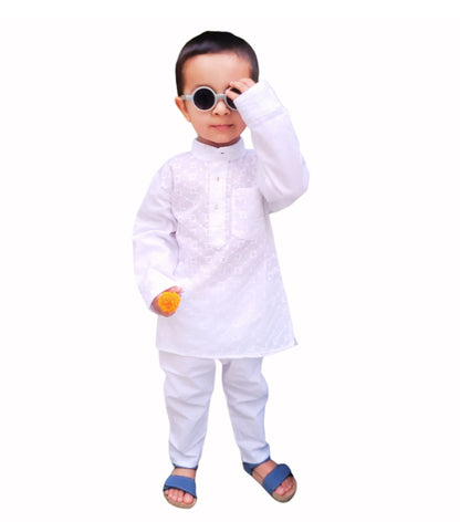 babyNjungle 100% Cotton Ethnic wear Chickenkari kurta Set for Boys