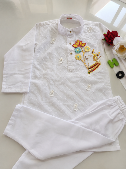 Hovea Cotton Chickenkari Appliqued Ethnic Kurta Set For Boys